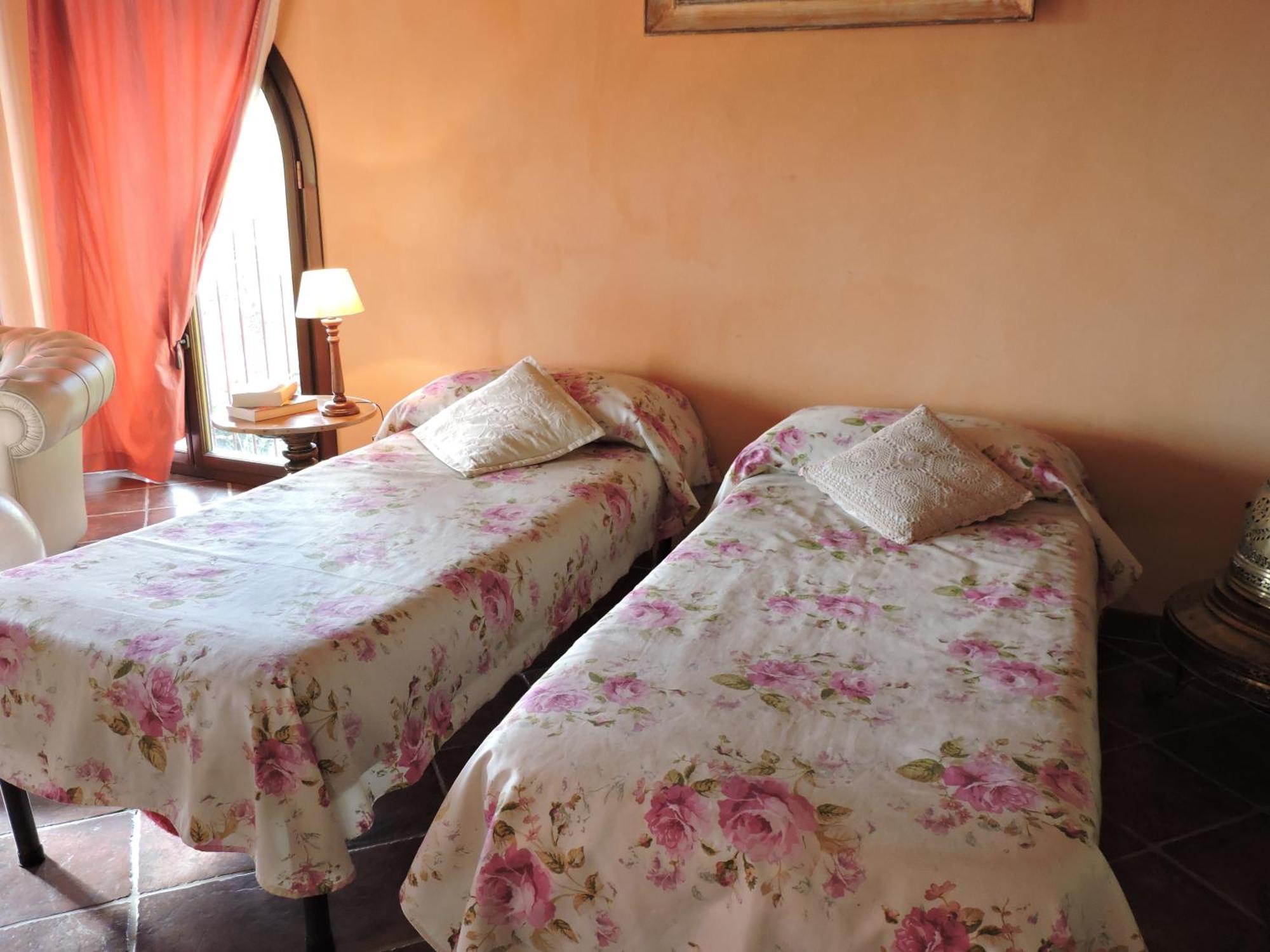 Casale Fedele Family Relax B&B Vicino Al Borgo Рончильоне Экстерьер фото