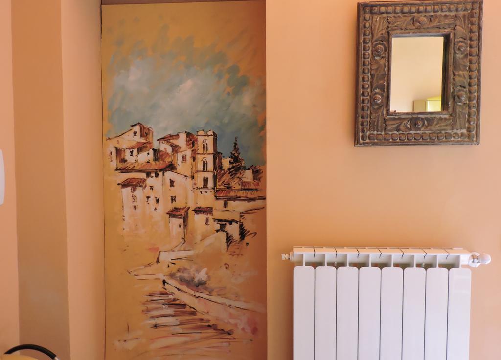 Casale Fedele Family Relax B&B Vicino Al Borgo Рончильоне Экстерьер фото